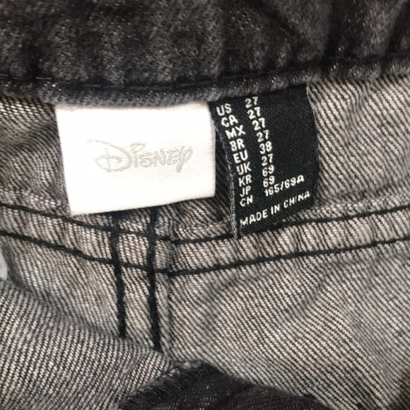 Disney Mickey Mouse Printed Black Fray Hem Denim Shorts size 27 - Picture 6 of 7